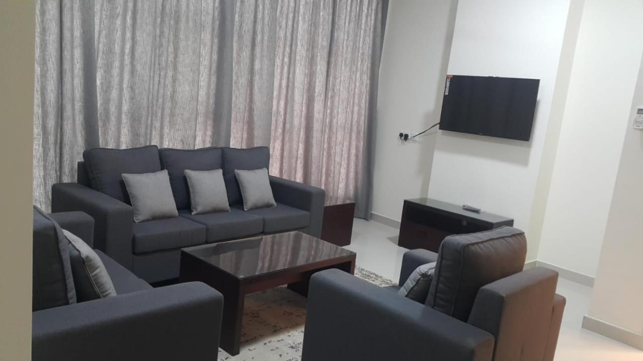 Red 10 - Razat Alard 2 Apartamento Salalah Exterior foto