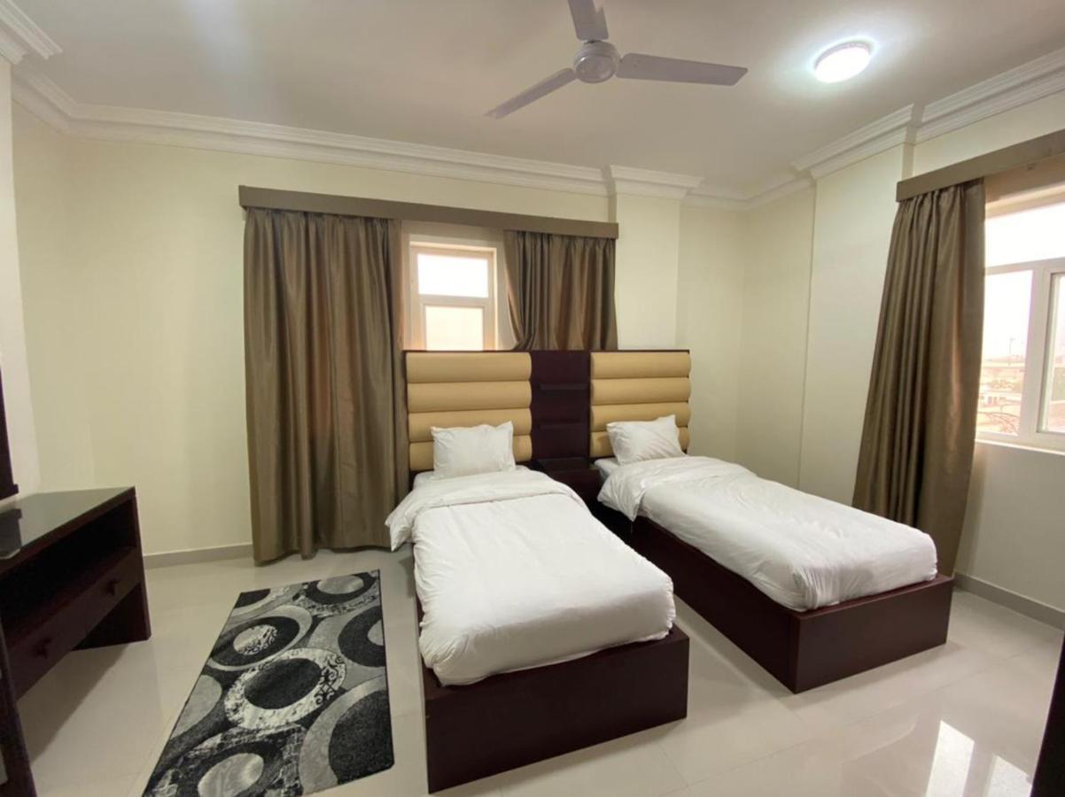 Red 10 - Razat Alard 2 Apartamento Salalah Exterior foto