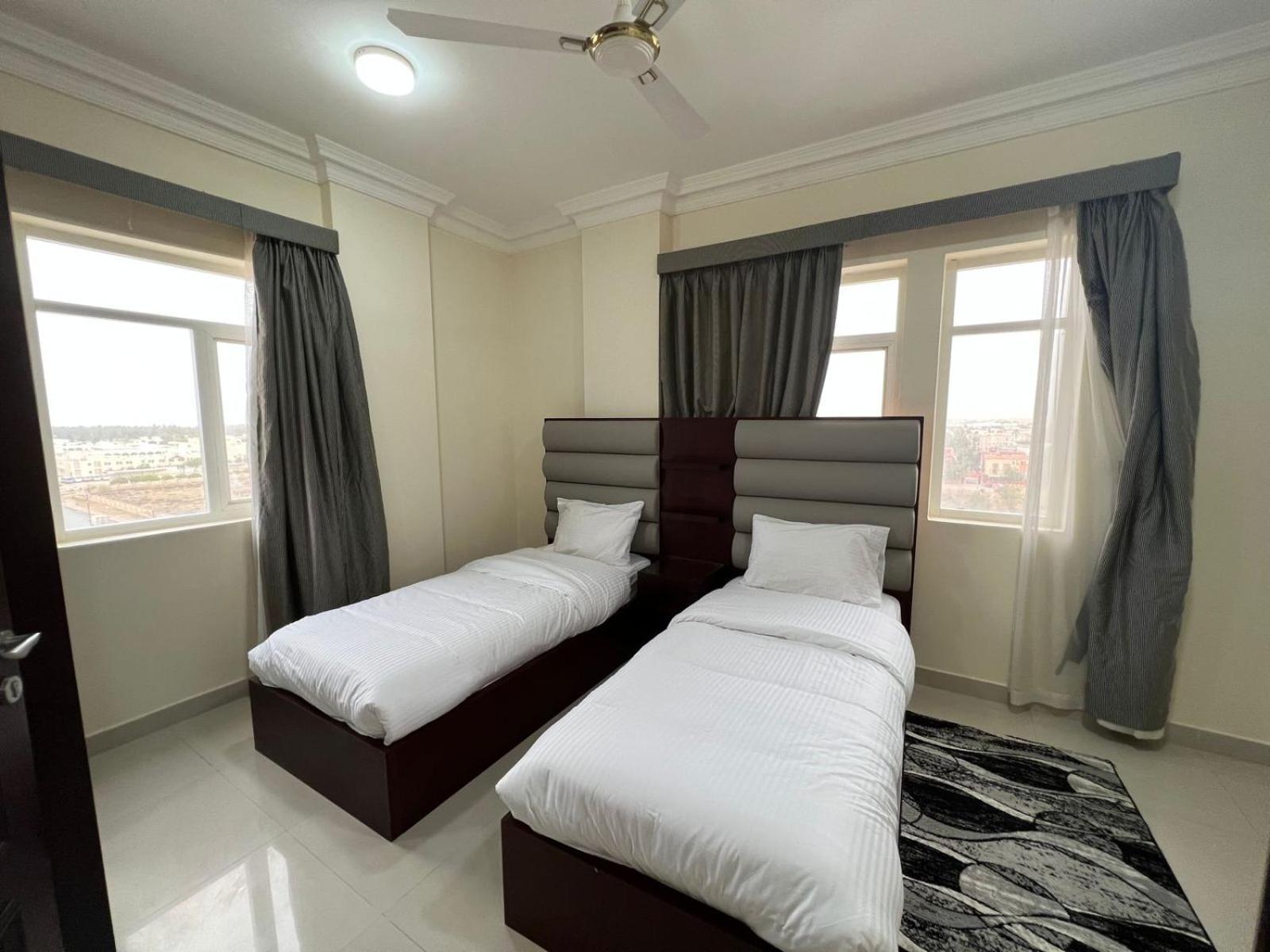 Red 10 - Razat Alard 2 Apartamento Salalah Exterior foto